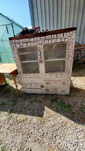 lot 9053 image: Antique Cabinet