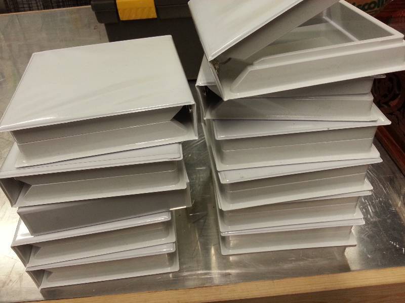 lot 1011 image: 12 of these Small new HD plastic notebook binders with CD or DVD housing