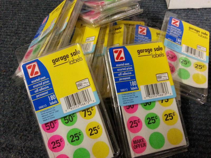 lot 1032 image: 12 new packs of Garage Sale priced multi color stickers