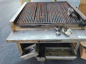 lot 7998 image: bakers pride gas boiler with regulator