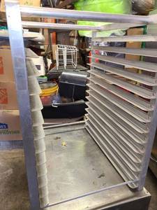 lot 8018 image: half size speed cart