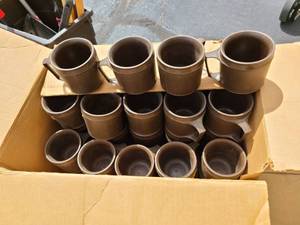 lot 9026 image: lot of 100 ea plastic thermal coffee mugs