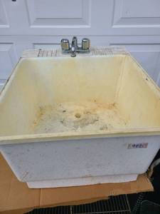 lot 9035 image: utilitymop sink with faucet