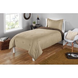 lot 511004 image: Mainstays Seersucker Twin or Twin XL Solid Reversible Mini Comforter Set, 2 Piece