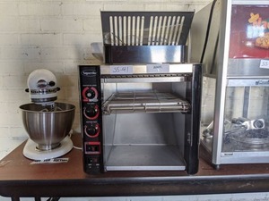 lot 6038 image: ApwWyott Toaster XTRM-2 And Hamilton Beach Meat Slicer Model 74375  (SS-41)