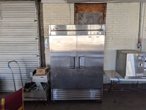 lot 6043 image: True Refrigerator T-49