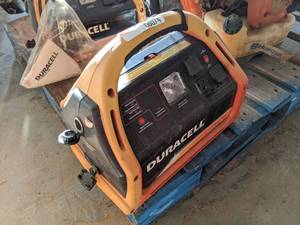 lot 6075 image: Duracell Powerpack 600 Heavy Duty