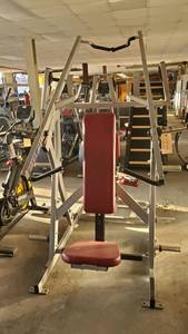 lot 6102 image: Hammer Strength LateralChestBack
