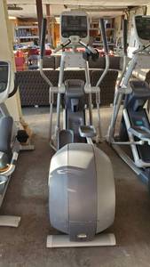 lot 6106 image: Precor Ellipitical EFX 576I