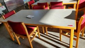lot 6133 image: 6ft x 3ft Table With 5 Chairs