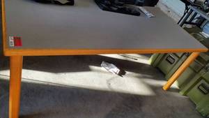 lot 6134 image: 6ft x 3ft Table- Contents Not Included