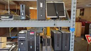 lot 6139 image: (15) HP Dell Computer Towers, 1 Monitor, Canon Scanner