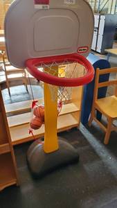 lot 6195 image: Little Tikes Plastic Basketball Goal