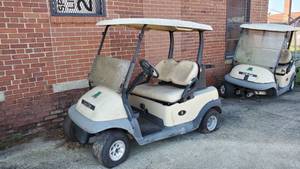 lot 6197 image: Club Car Battery Powered Golf Cart