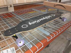 lot 61194 image: LongBoard (Slightly Used)