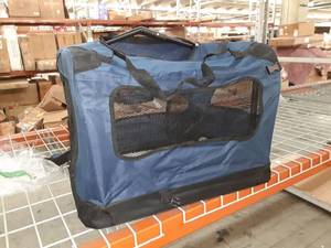 lot 61206 image: Small Animal Travel Cage - Blue