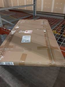 lot 61271 image: SNEEZE GUARD ACRYLIC SHIELD 47 X 24
