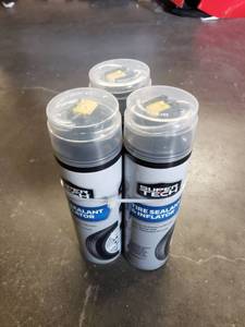 lot 2604 image: Supertech Aerosol Tire Inflator 20oz (3 pack)