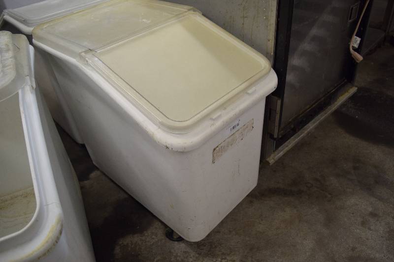 lot 24 image: Ingredient Bin