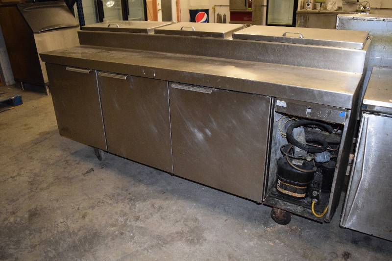lot 41 image: Randell Preptable