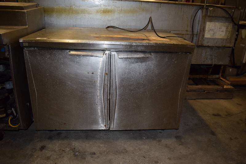 lot 59 image: Work top 2 door ss cooler