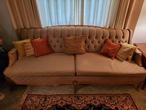 lot 2104 image: International Furniture Brown Couch with 7 Pillows. .Small Stain. 80 x 33 x 22 Inches