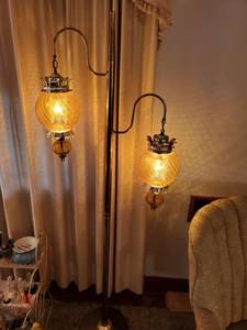 lot 2105 image: Lampcraft Industries. Chicago. 2 Globe .Self Standing Lamp. Tested and Working. 66 inches Tall.