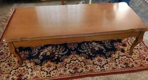 lot 2118 image: BASSETT Rectangle Coffee Table