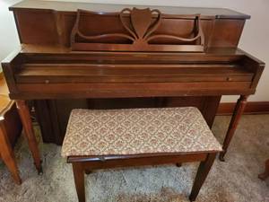 lot 2124 image: Harrington Piano made by Hardmen Pecke Co. NEW YORK. with MAFCO Bench