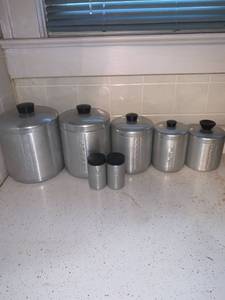 lot 2152 image: Vintage Aluminum Canister Set Location Kitchen Counter