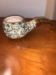 lot 6219 image: Ceramic Pipe Ashtray Location Mantel