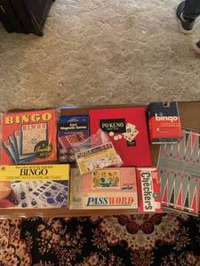 lot 6254 image: Lot of Games BingoPasswordCheckers Location Mantel