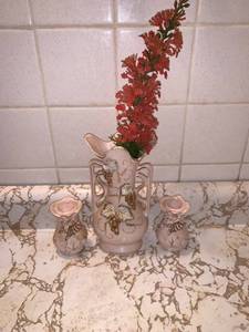 lot 6266 image: Pretty Pink Bathroom Decor Set Location Bathroom