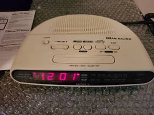 lot 6279 image: Sony Dream Machine. Radio and Alarm Clock. Tested and Working