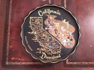 lot 7907 image: California Tray With 6 Piece California Coasters