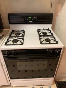 lot 7908 image: Frigidaire Self Cleaning Gas Stove Location Kitchen