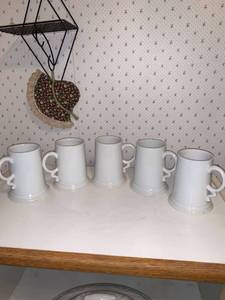 lot 7932 image: Set of 5 Rosenthal SteinsMugs Location Kitchen
