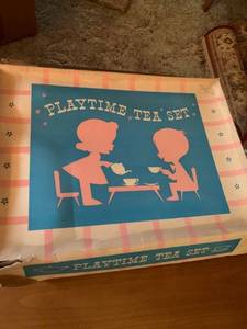 lot 7942 image: Kenner Playtime Tea Set By J. Chein No. 250 Location LR