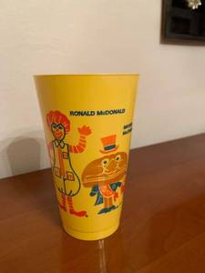 lot 7964 image: Vintage McDonalds Plastic Happy Meal Cup Location Kitchen
