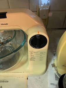 lot 7966 image: 1980s Sunbeam High Efficiency Mixmaster Mixer Location Kitchen