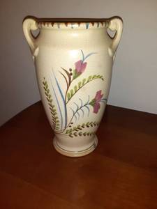 lot 8554 image: Beautiful Pottery Flowered Vase (Small Chip on Base)