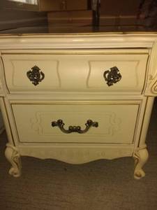 lot 8588 image: Vintage 2 Drawer DeSoto Night Stand-23x16x23
