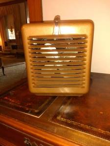 lot 8593 image: Vintage Thermador Space Heater Tested And Working