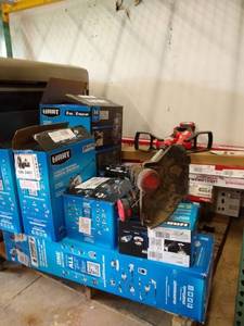 lot 90005 image: Power Tools Pallet