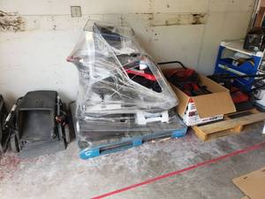 lot 90008 image: Lot Of Lawn Mowers
