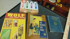 lot 10048 image: vintage Cub Scout and boy scout books