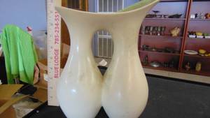 lot 10064 image: cool double bud vase - Twins