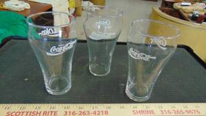 lot 10076 image: 3 old Coca Cola glasses