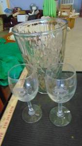 lot 10080 image: Harrahs wine glasses - large glass vase