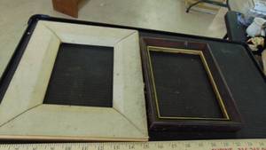 lot 10128 image: picture frames